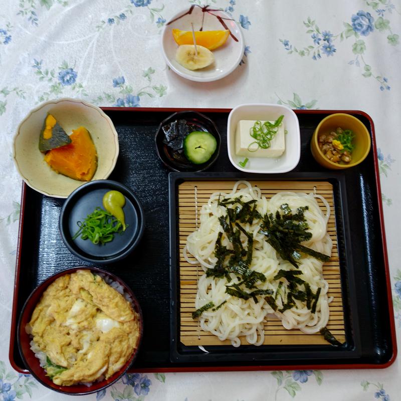 ざるうどんセット(みたや食堂)