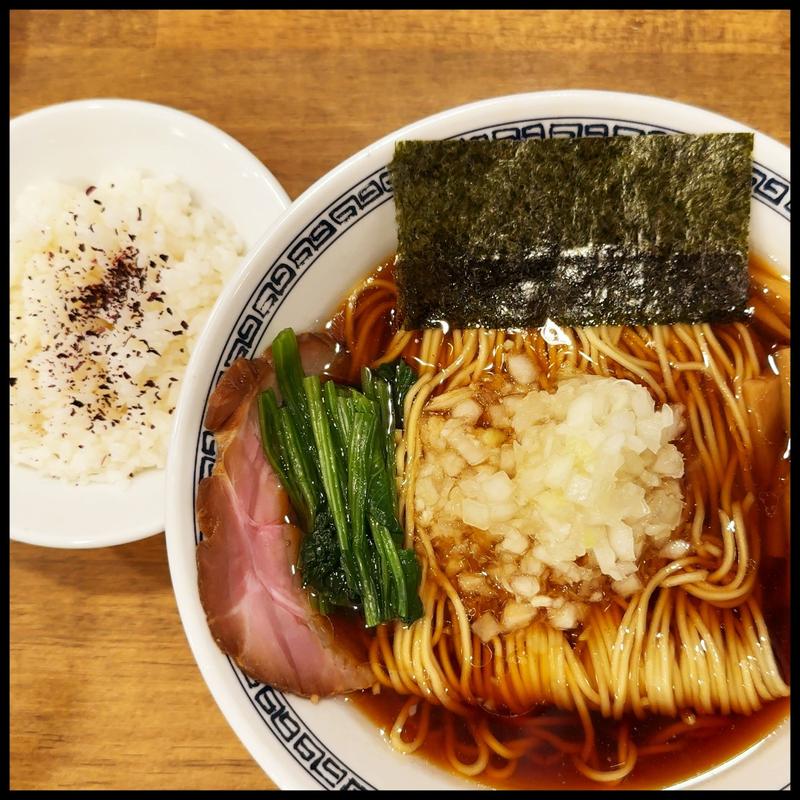 らぁ麺(たまねぎトッピング)(らぁ麺 浅川)