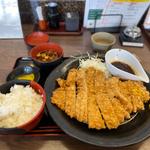 とんかつ定食グッド(けんちゃん食堂 )