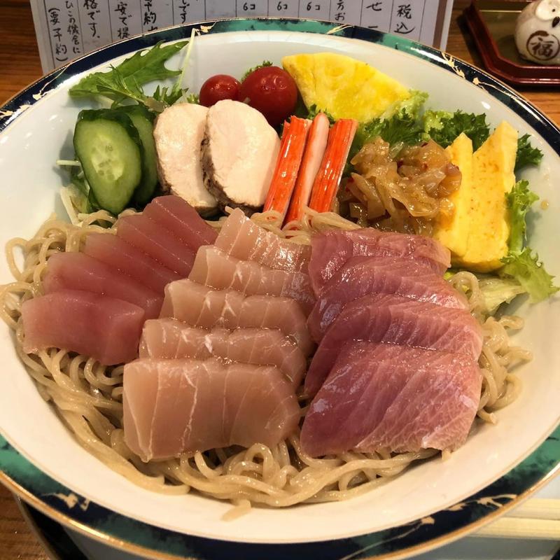 海鮮三種盛り冷やし中華(割烹 京枡)