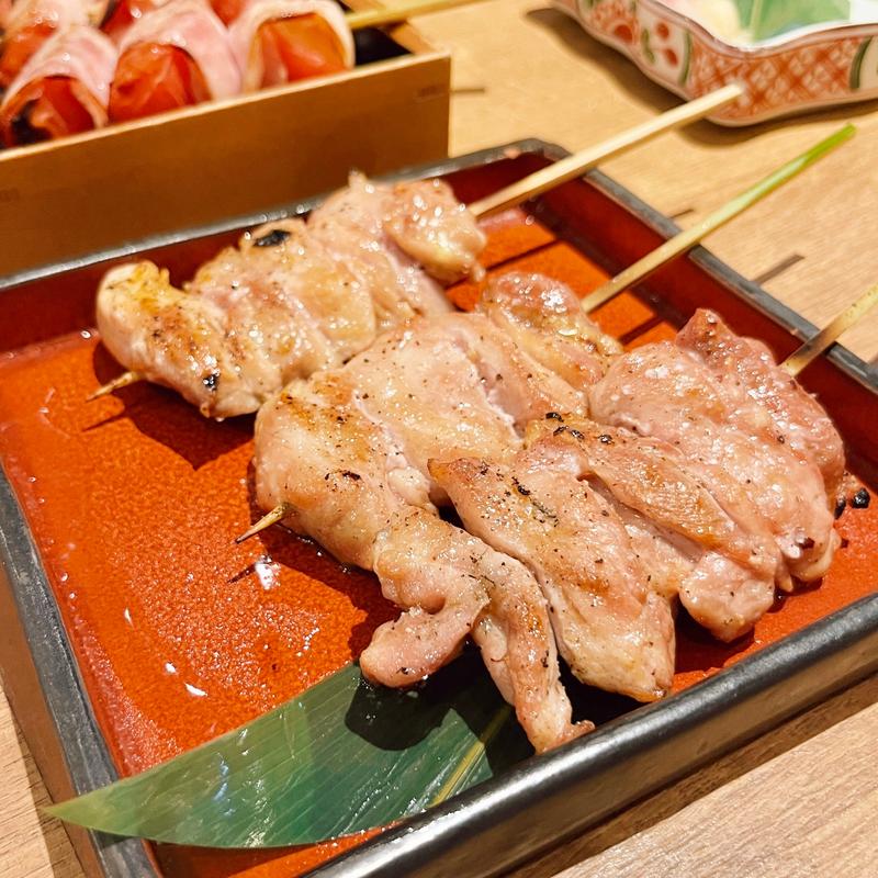 もも(炭火串焼き こうめさん)