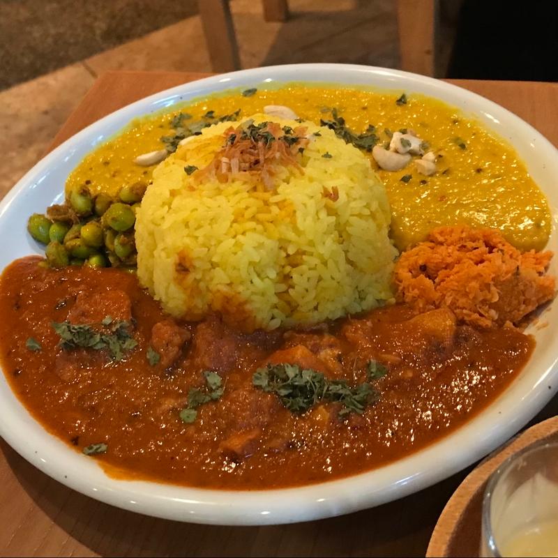 2食カレーレンズ豆とバターチキンカレー(カンテ グランデ 中津本店 )