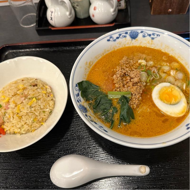 坦々麺＋ミニチャーハン(浅井屋)