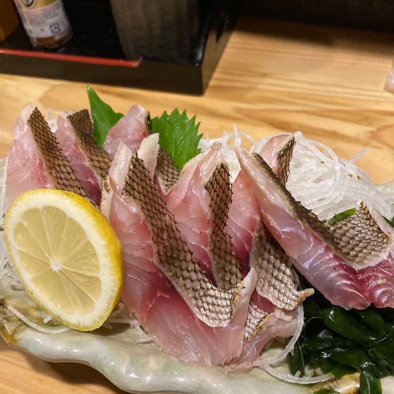 いさき炙り刺し(駅前酒場ばんばん)