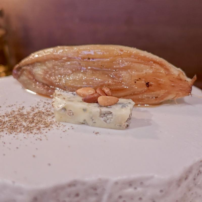 チコリ ゴルゴンゾーラ添え(il tram)