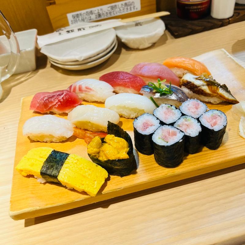 ゆり寿司(すし屋銀蔵市ヶ谷店)