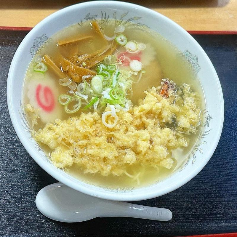 天ぷらラーメン(金兵衛食堂)