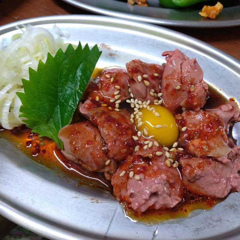 とろればユッケ(大衆食堂2.0 とぽす)