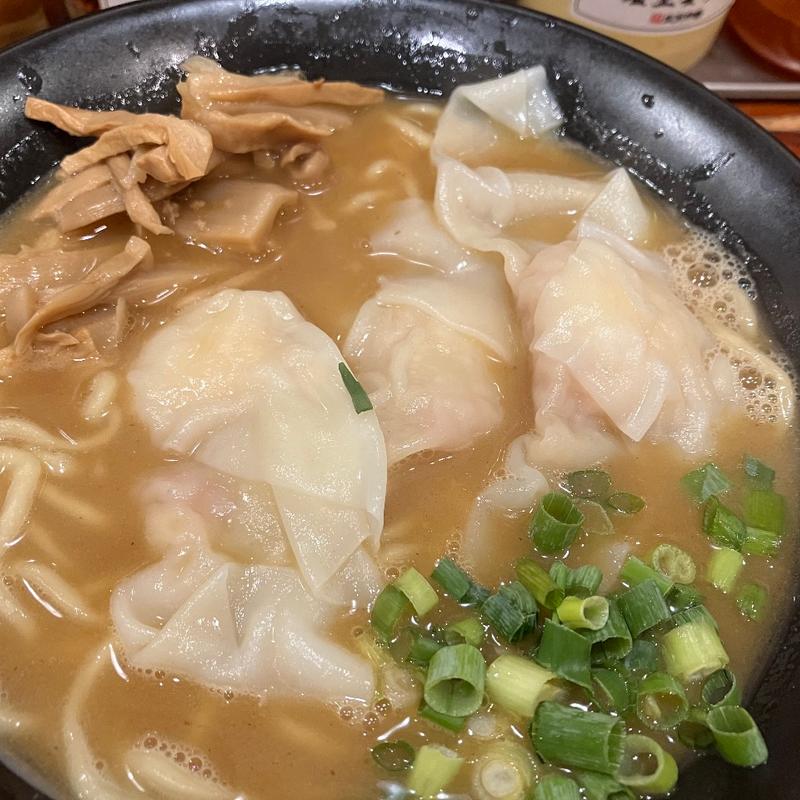 鶏白湯海老雲呑麺(広州市場 新宿東口店 )