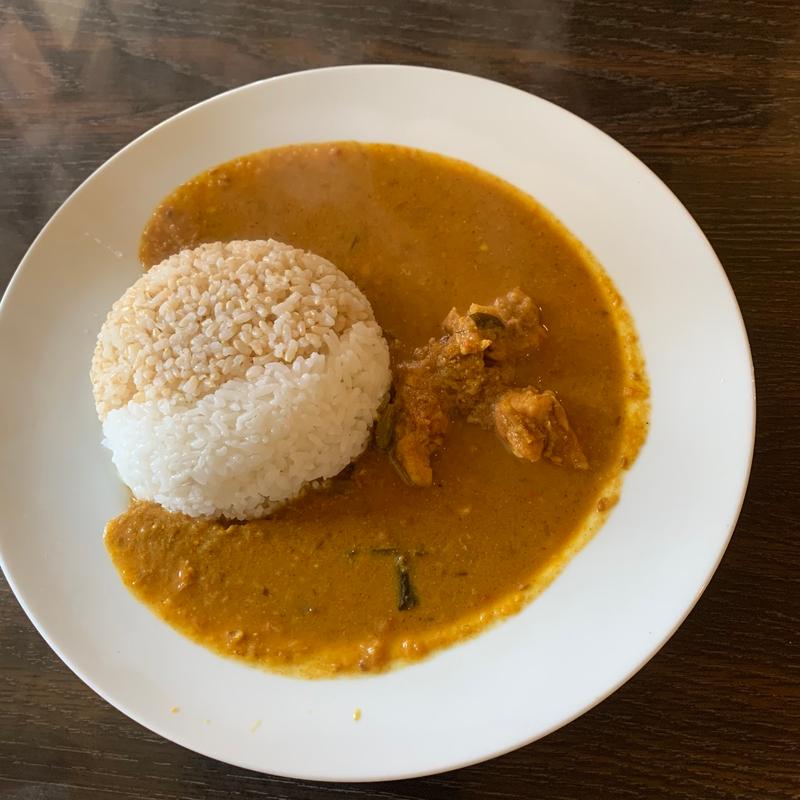 チキンカレー(MOMO)