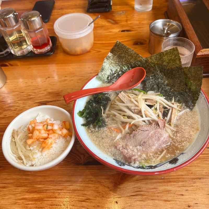 ラーメン　野菜　半ライス(椿　ラーメンショップ 木立店 )