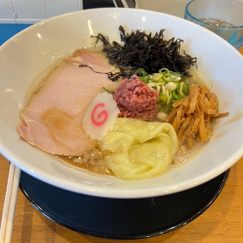 オイル醤油らぁ麺(中華蕎麦くり八)