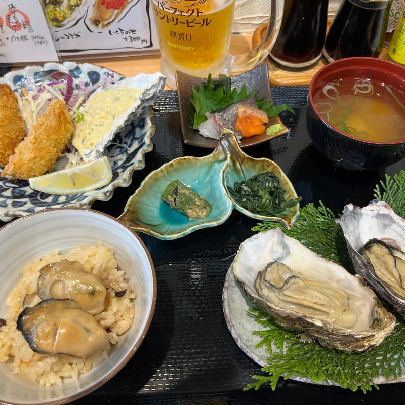 牡蠣づくし(広島名物 牡蠣一番)