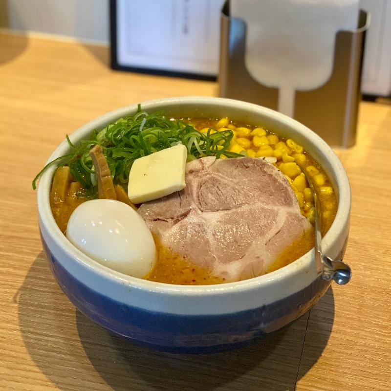 バターコーン味噌ラーメン(ラーメン 三空)