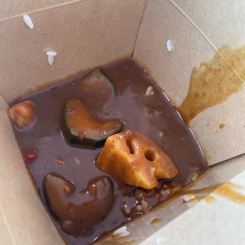 シーフードカレー(勝浦ホテル三日月 （カツウラホテル ミカヅキ）)