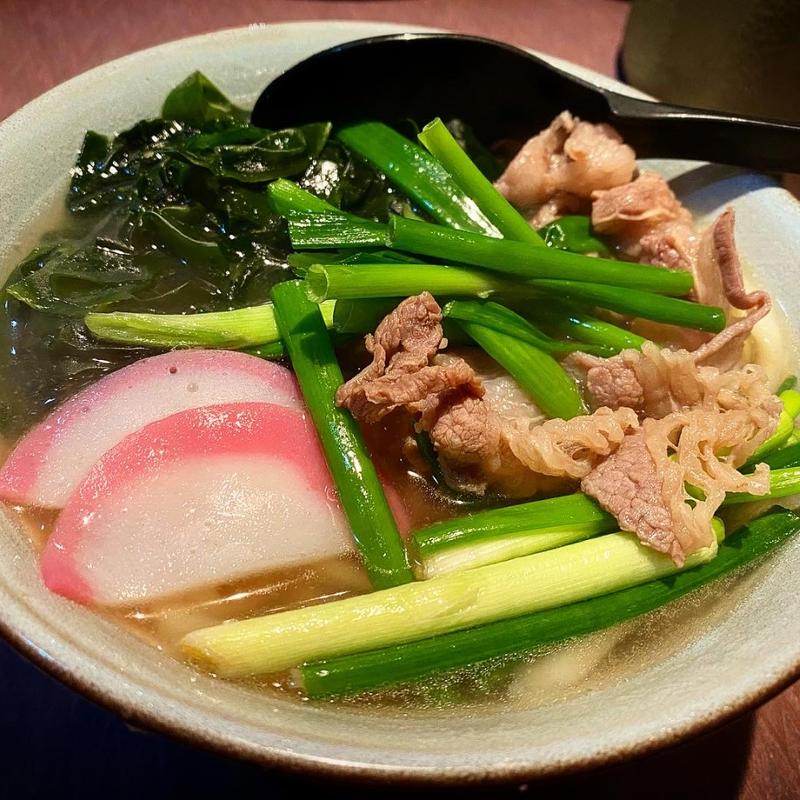 肉わかめうどん(たぬき 表町店 )