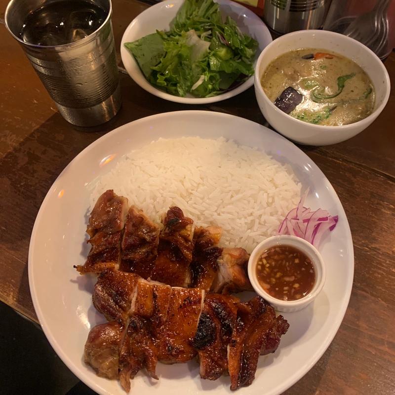 グリーンカレー&ガイヤーン(タイ料理コンロウ渋谷)