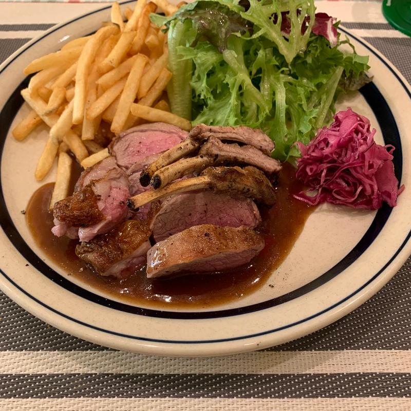 ワンプレートランチ　仔羊のロースト(小さなビストロ マルカッサン)