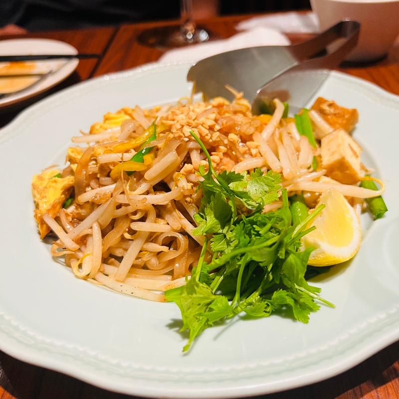 パッタイ(アジアンビストロ Dai 東京ガーデンテラス店)