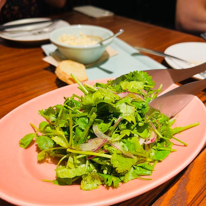 パクチーサラダ(アジアンビストロ Dai 東京ガーデンテラス店)
