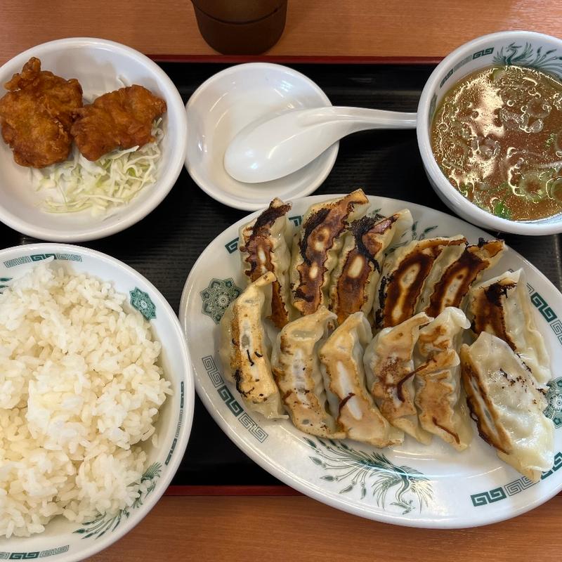 W餃子定食＋2個唐揚げ(日高屋 西船橋北口店)