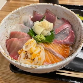 海鮮丼(矢島)