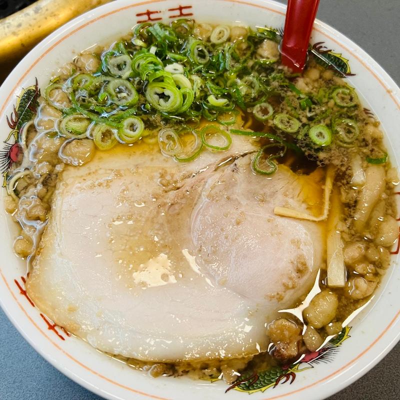 尾道ラーメン(牛ちゃん 尾道店 （ギュウチャン）)