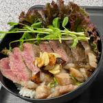 サーロインステーキ丼