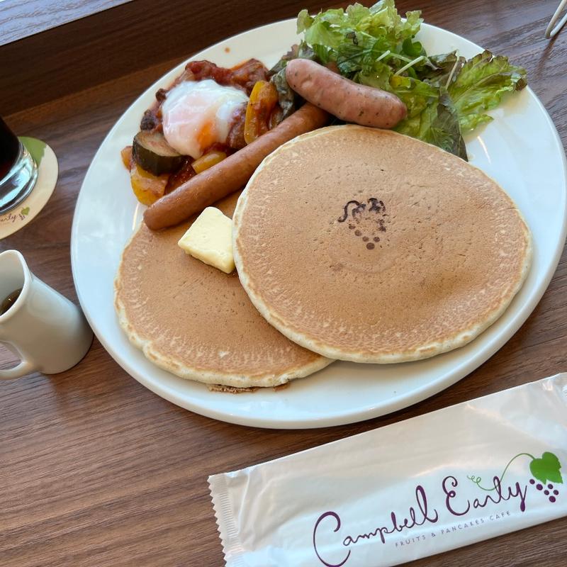ラタトゥーユとメープルパンケーキ🥞(キャンベル・アーリー 博多店)