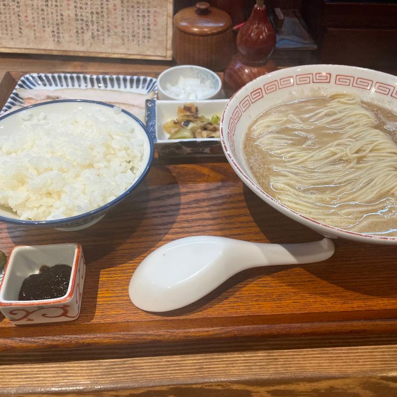 のどぐろ 中華そば定食(炭火焼濃厚中華そば 威風堂道)