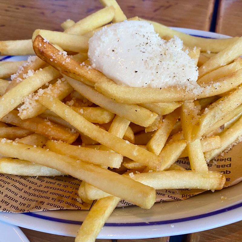 (PIZZA SALVATORE CUOMO & BAR 新宿)