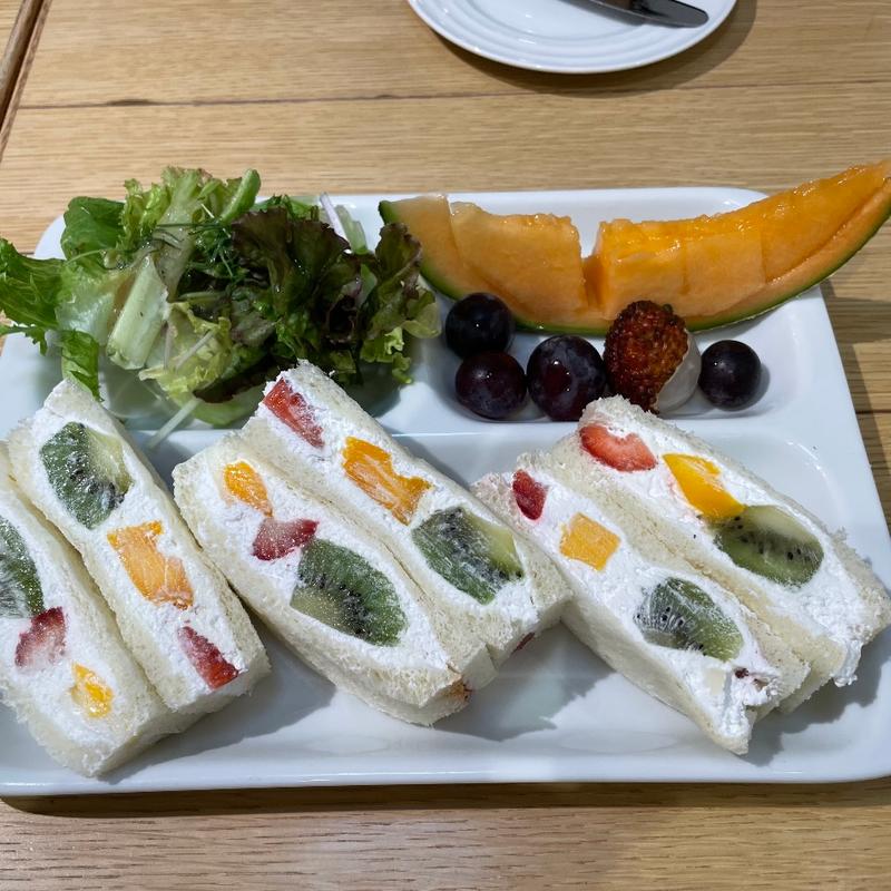 フルーツサンド(果実園リーベル 藤沢店)