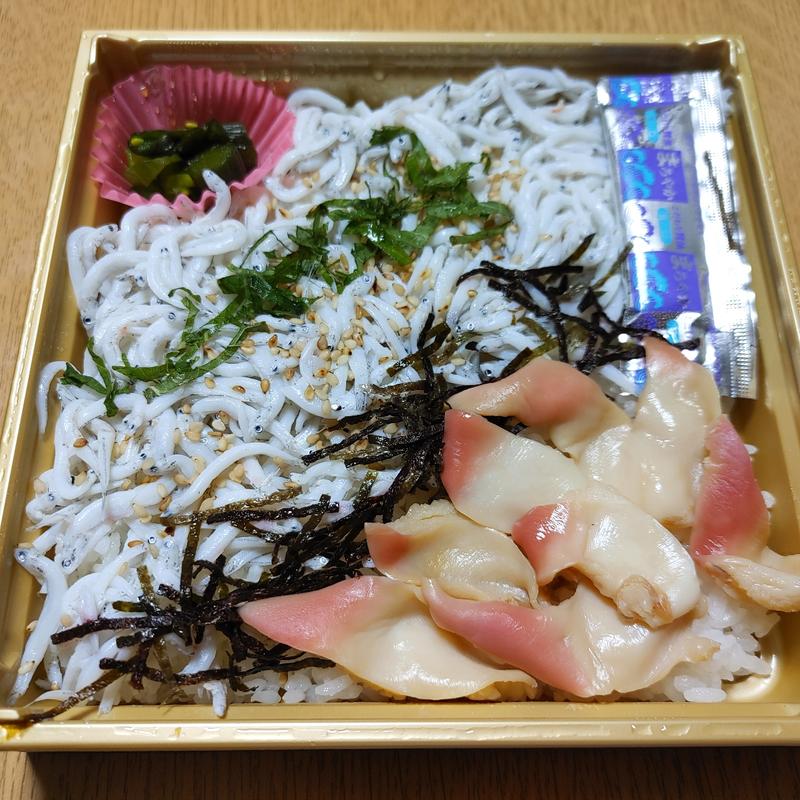 浜の二色丼(浜の台所くぁせっと)