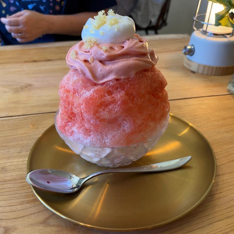 ピンクピンクマジカル(merle(メルル) - 季節のお料理とデザートかき氷)