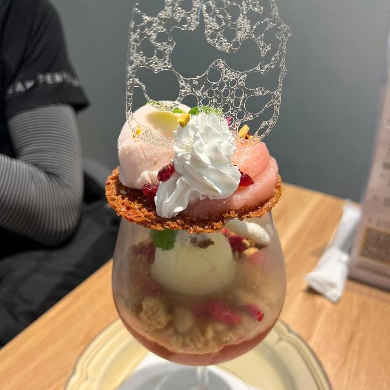 桃パフェ(Yudanaka Brewery Complex U)