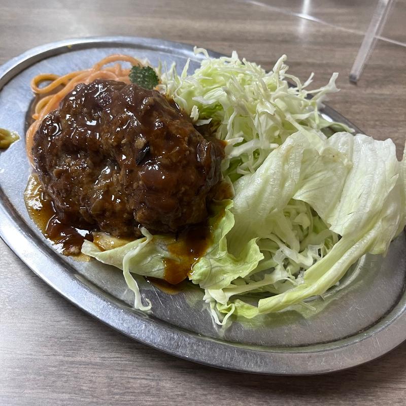 ハンバーグライス(桃乳舎)