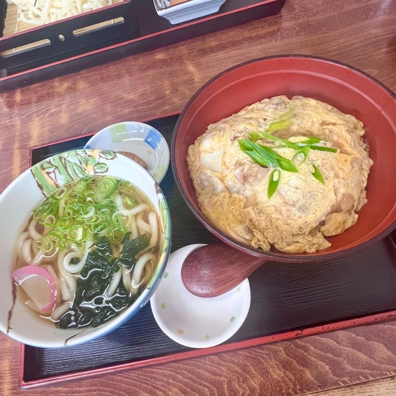 親子丼 小うどんのセット(お食事処　山下 )