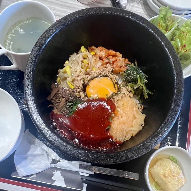 石焼きビビンバセット(黒牛焼肉もっこり)