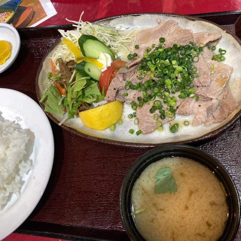 しお焼肉定食(お食事処 美里 )