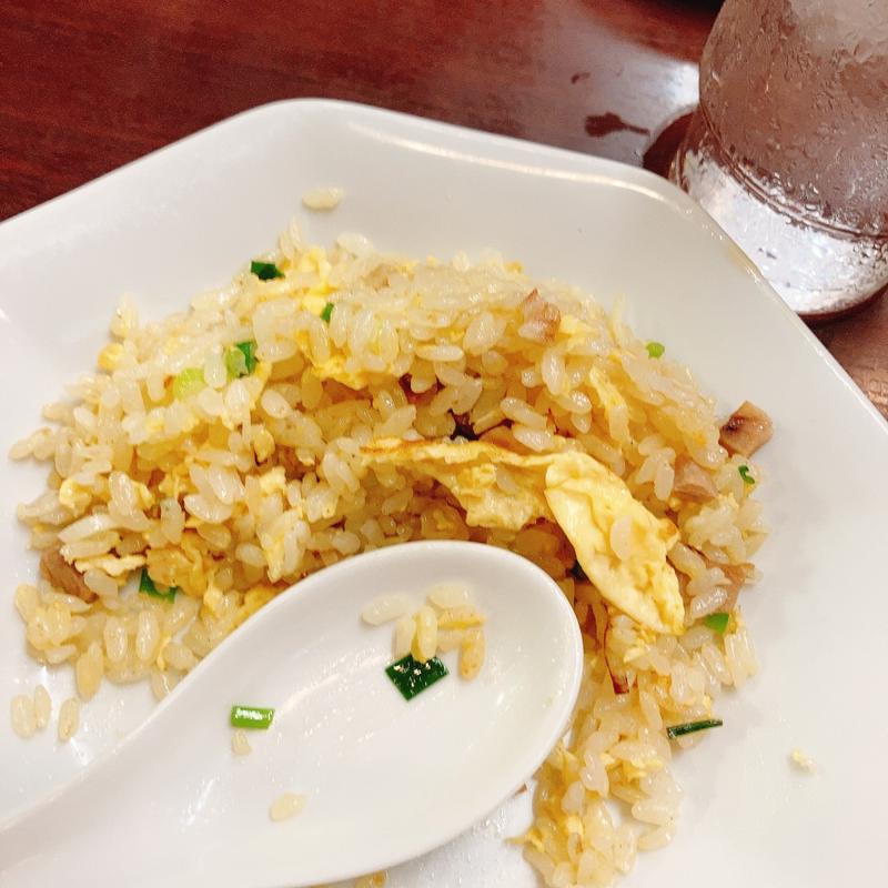 半チャーハン(中華大新 )