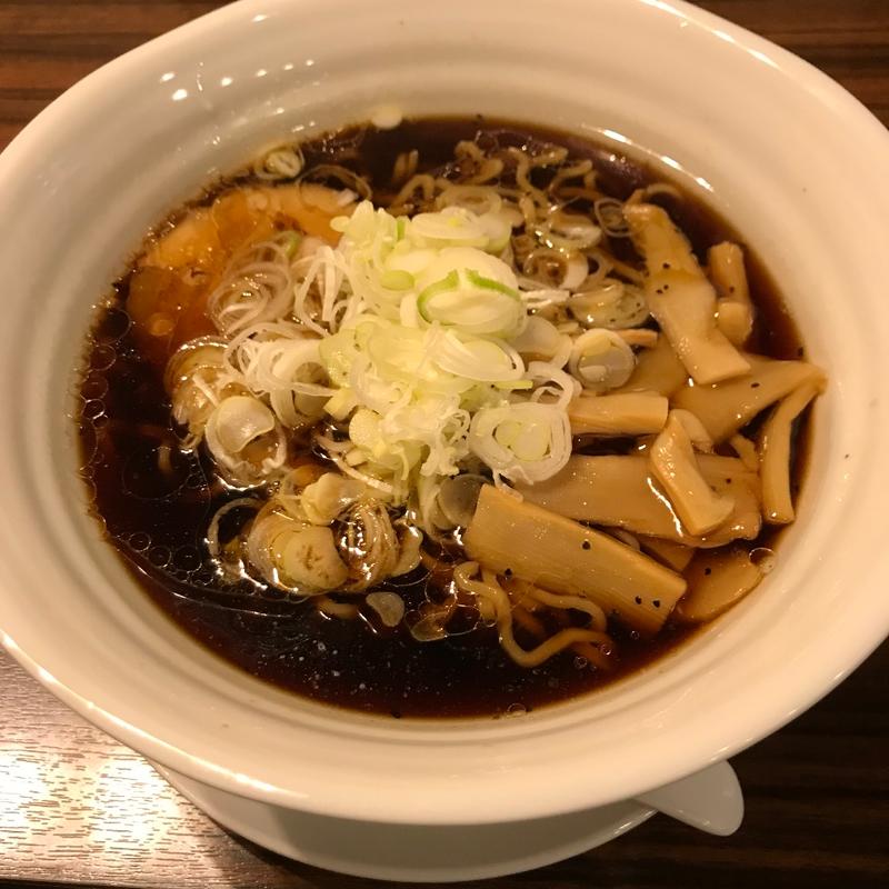黒醤油ラーメン(らぁめん 次元 （じげん）)