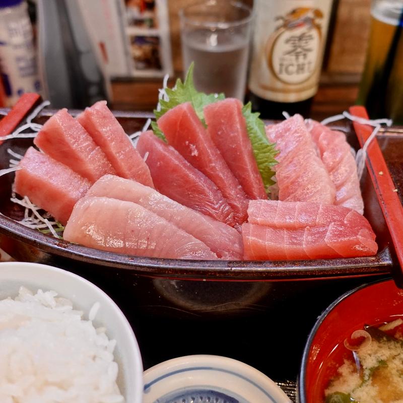 まぐろ刺身定食(くろば亭)