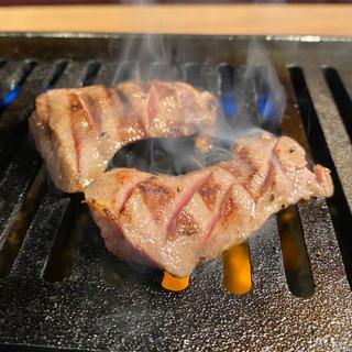 厚切り上タン(焼肉ホルモン 本山園)