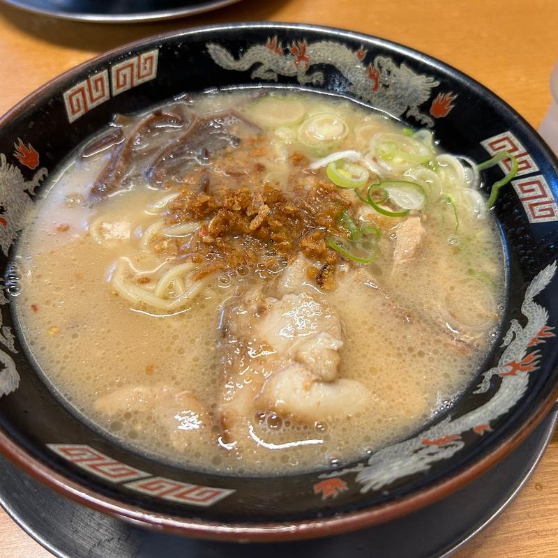 (鹿児島ラーメン豚とろ 天文館本店 （とんとろ）)