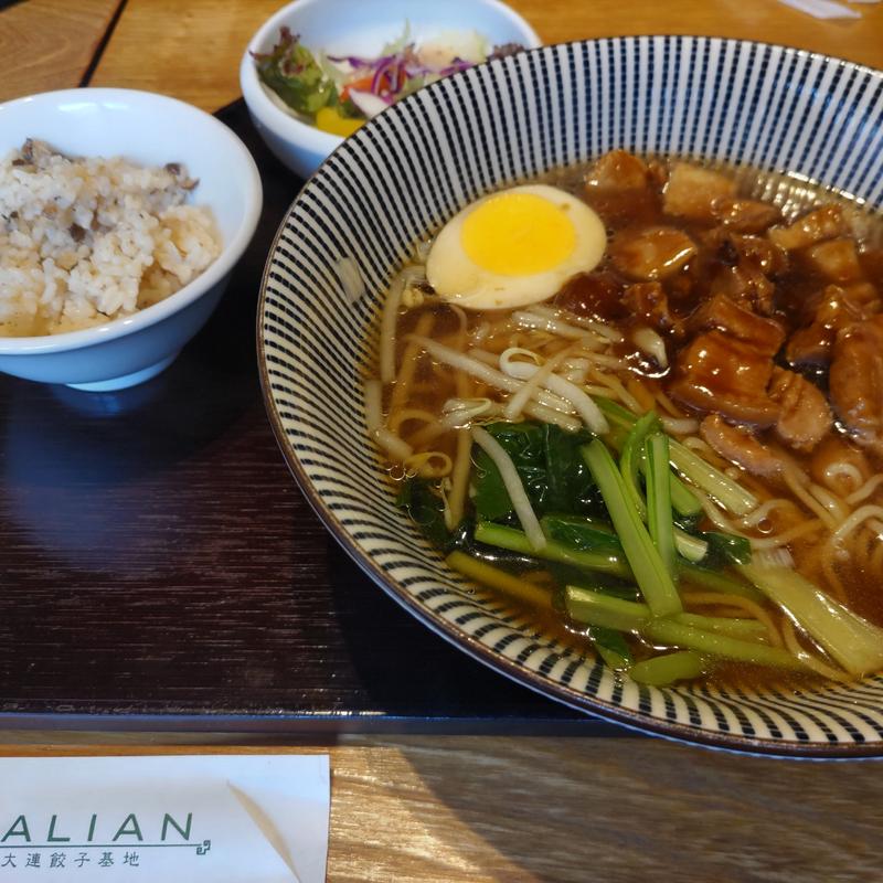 魯肉麺セット(大連餃子基地ダリアン 中華街店)