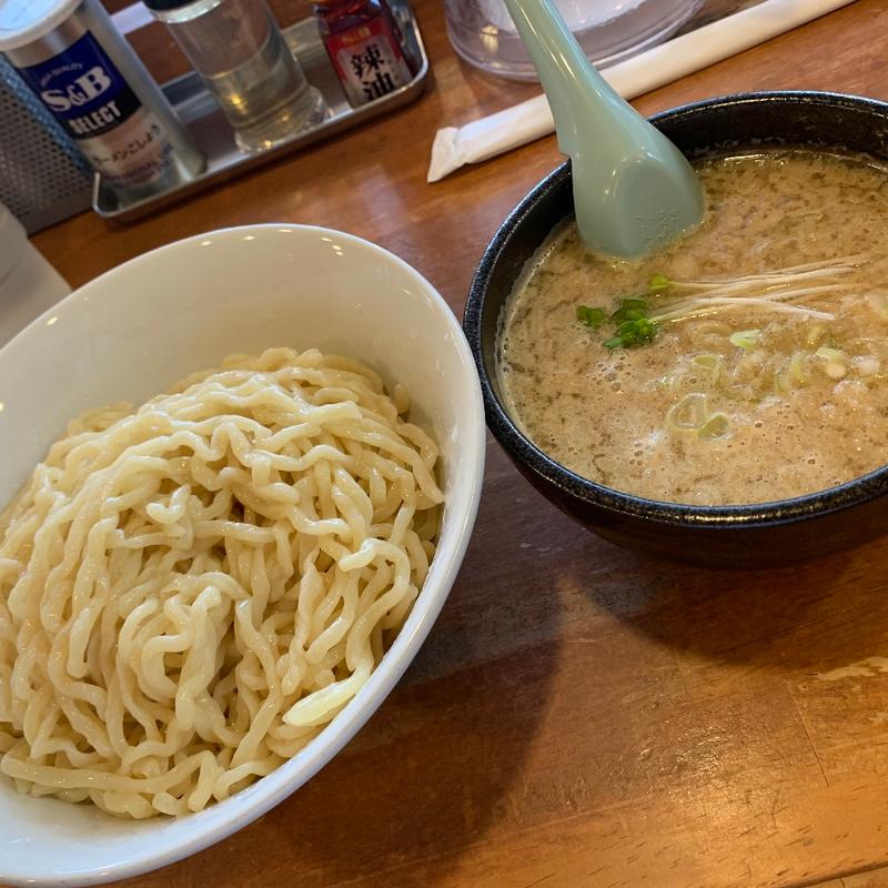 アジ煮干濃厚つけ麺　背脂大(中華そば 札幌煮干センター)