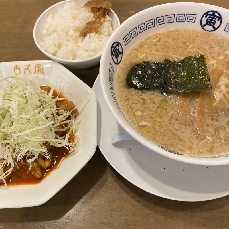 (湘南あっさり豚骨ラーメン 寅そば 湘南ライフタウン店)