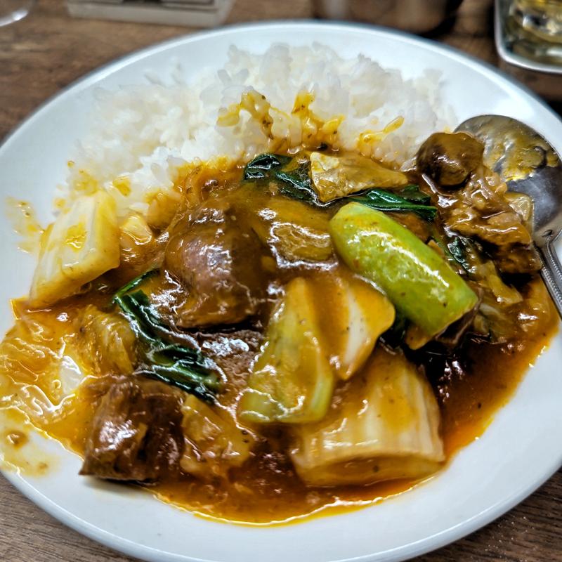 牛バラあんかけご飯(一品閣刀削麺館)