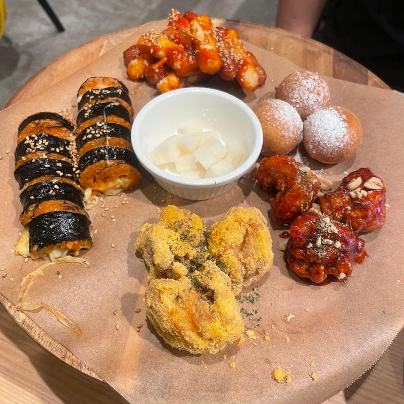 モッパン(korean cafe dinning omoroza)