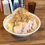 ラーメン【ニンニク　アブラ増】(男気らーめん アカギ)